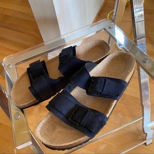 Men’s Birkenstock’s Style Sandals US 10